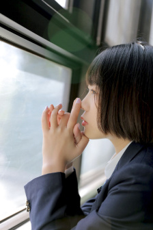 成 人 黄 色 网 站 18